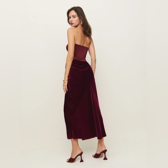 princess polly baby blue dress NEW FLAW Reformation Minara Silk Velvet Dress Burgundy Wine Chianti  Strapless, 0